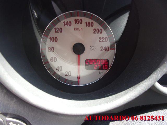 ALFA ROMEO GT 1.8 16V TS Distinctive GPL da amatore