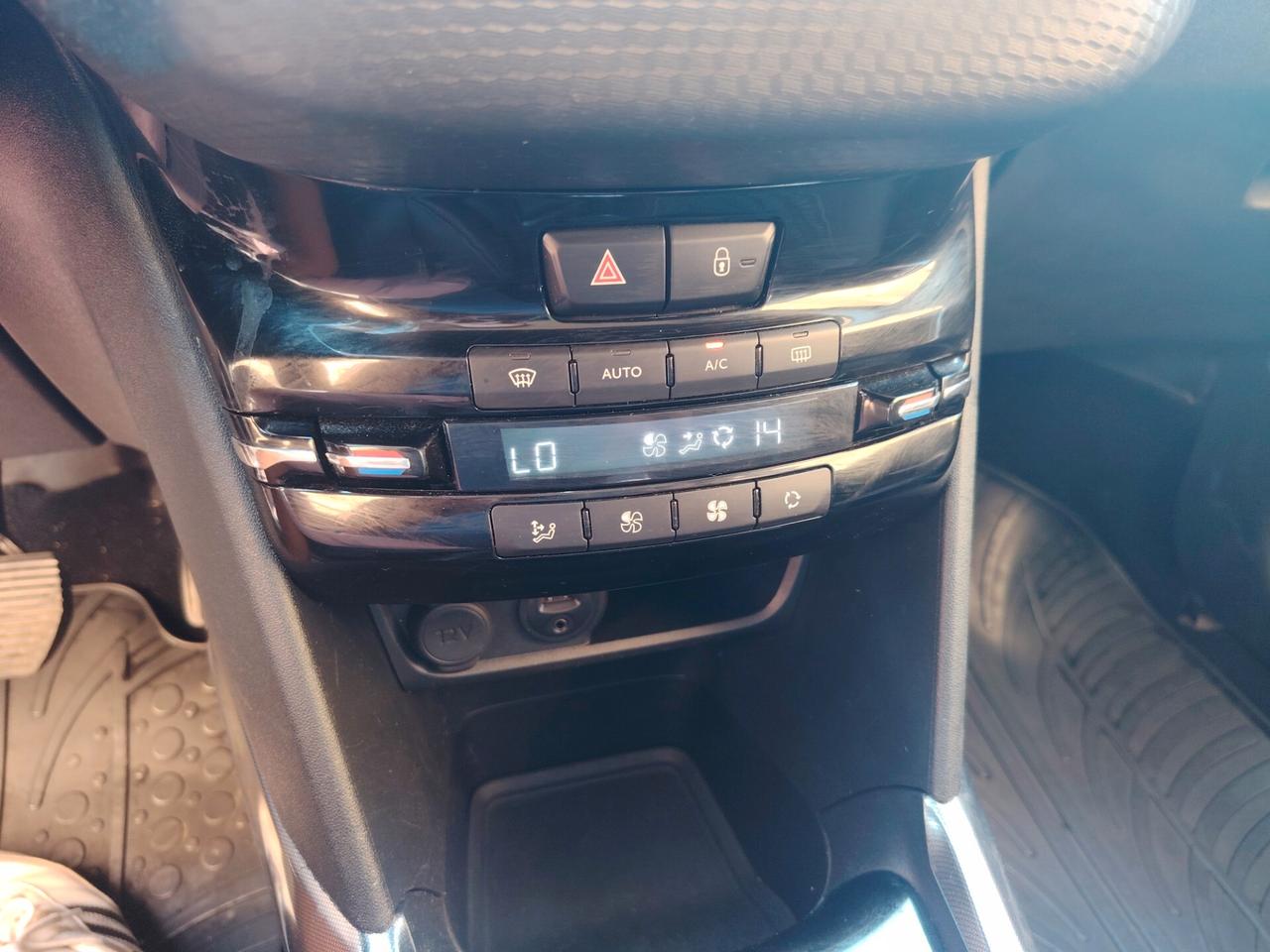 Peugeot 2008 1.6 BlueHDi 120 S&S Allure + TETTO PANORAMICO