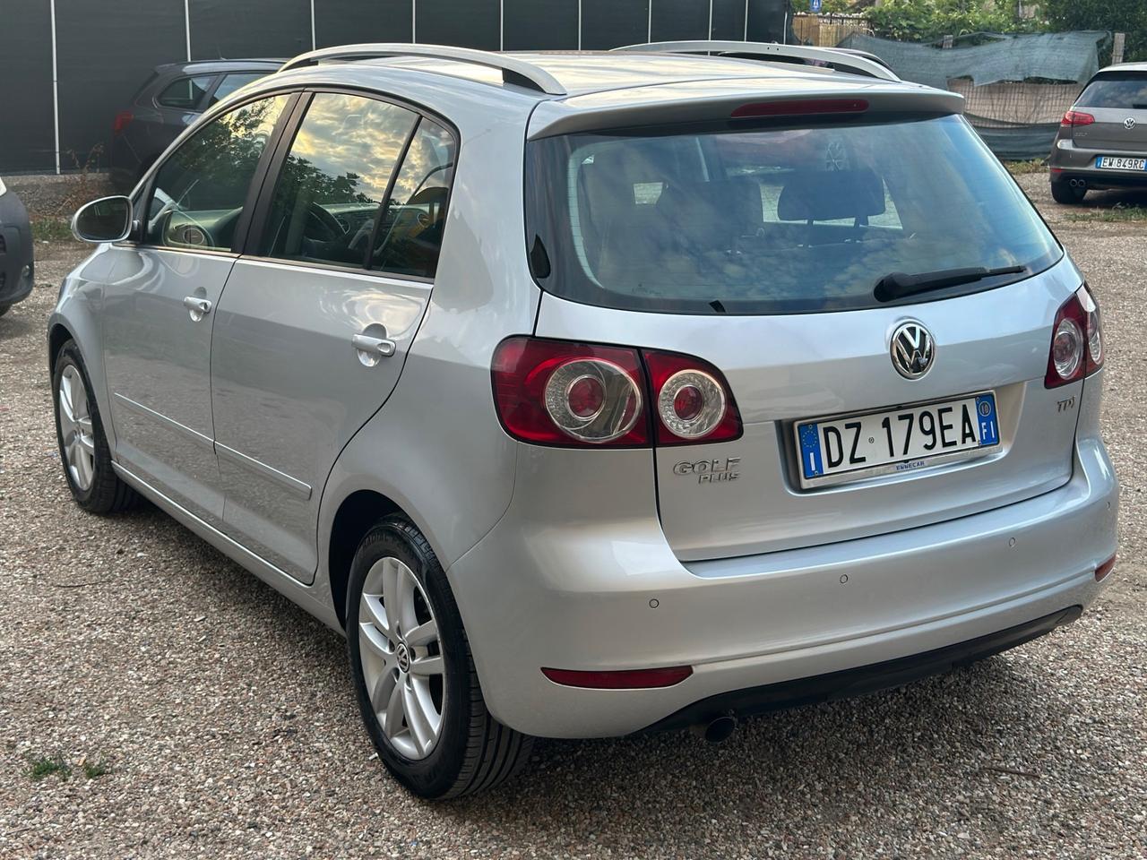 Golf 6 Plus 1.6 TDI 105cv DPF Highline 2010
