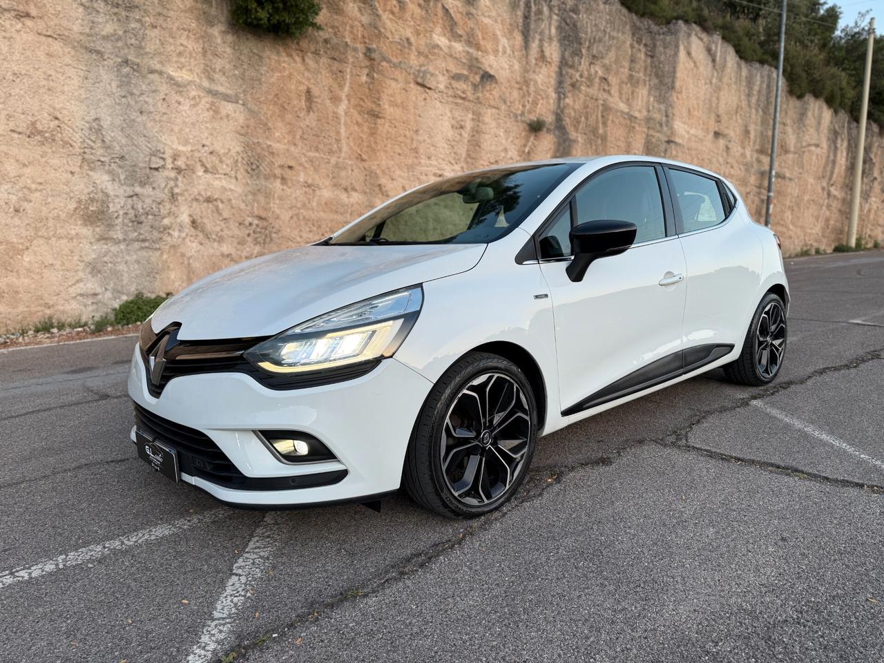 Renault Clio/1.5 75CV/CERCHI 17/FULL LED/RETROCAMERA