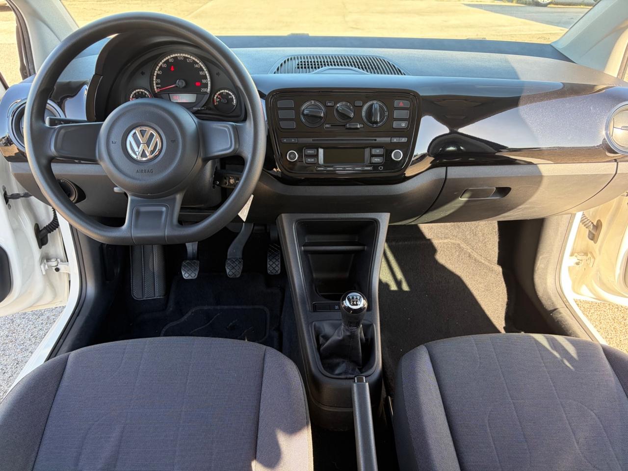 Volkswagen up! 1.0 75 CV 5p. high