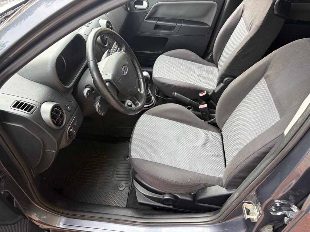 Ford Fusion 1.4 TDCi 5p. NEOPATENTATI