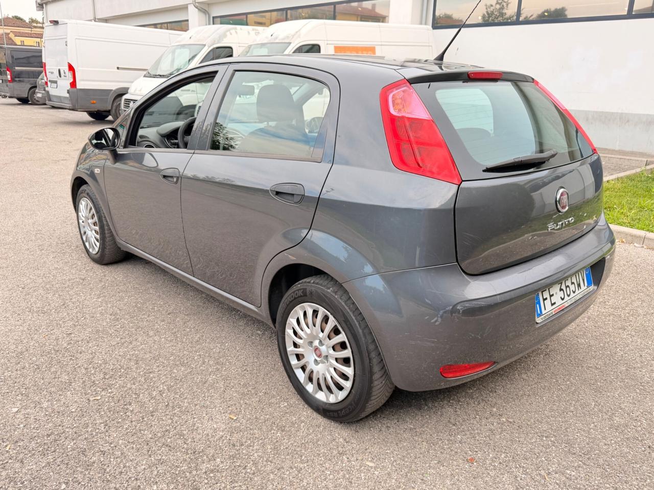 Fiat Punto 1.4GPL NEOPATENTATI euro6 2016 €3000