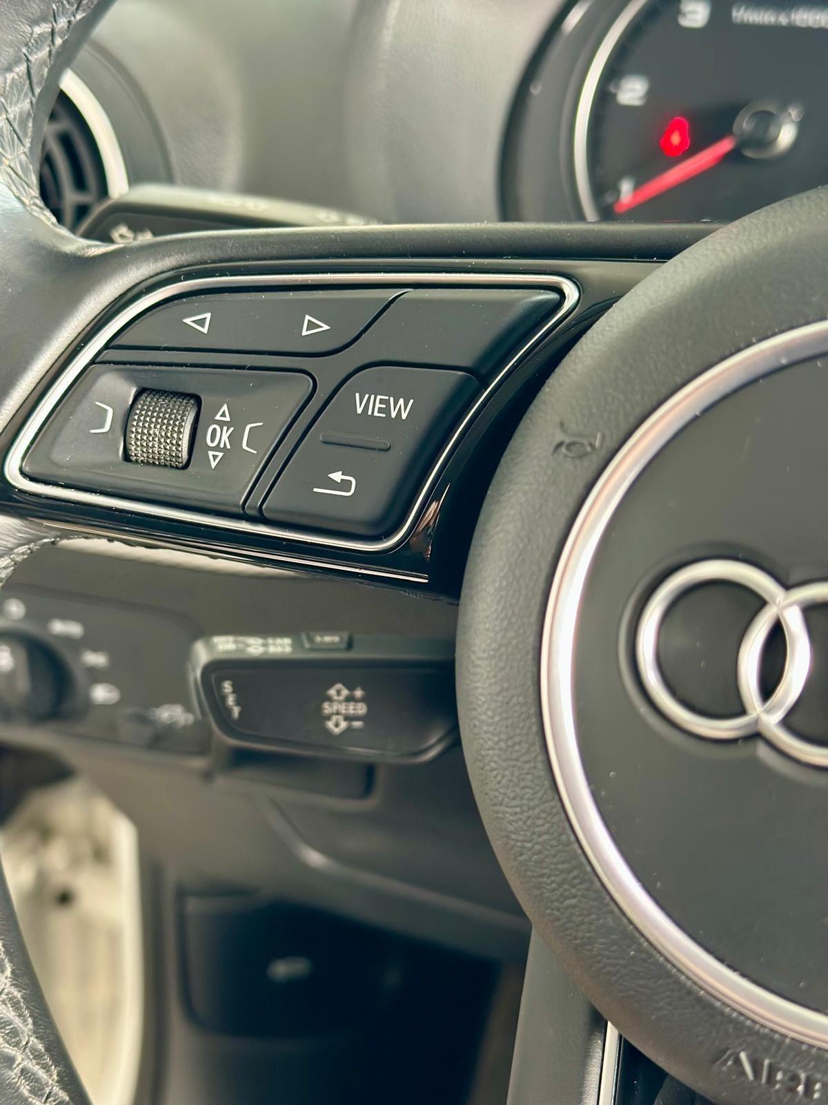 Audi Q2 30 TDI S tronic Admired Advanced