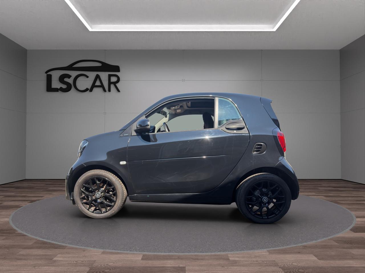 Smart fortwo coupe Fortwo 1.0 Superpassion - Promo Finanziamento - Cerchi in lega - Luci led - Schermo Touch - Retrocamera