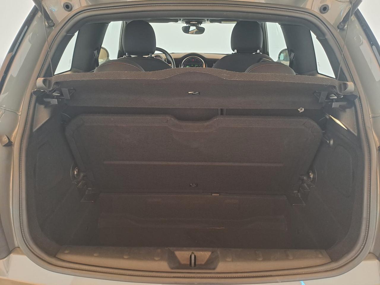 Mini 1.5 Cooper D 3 porte - TAGLIANDI MINI - NEOPATENTATI