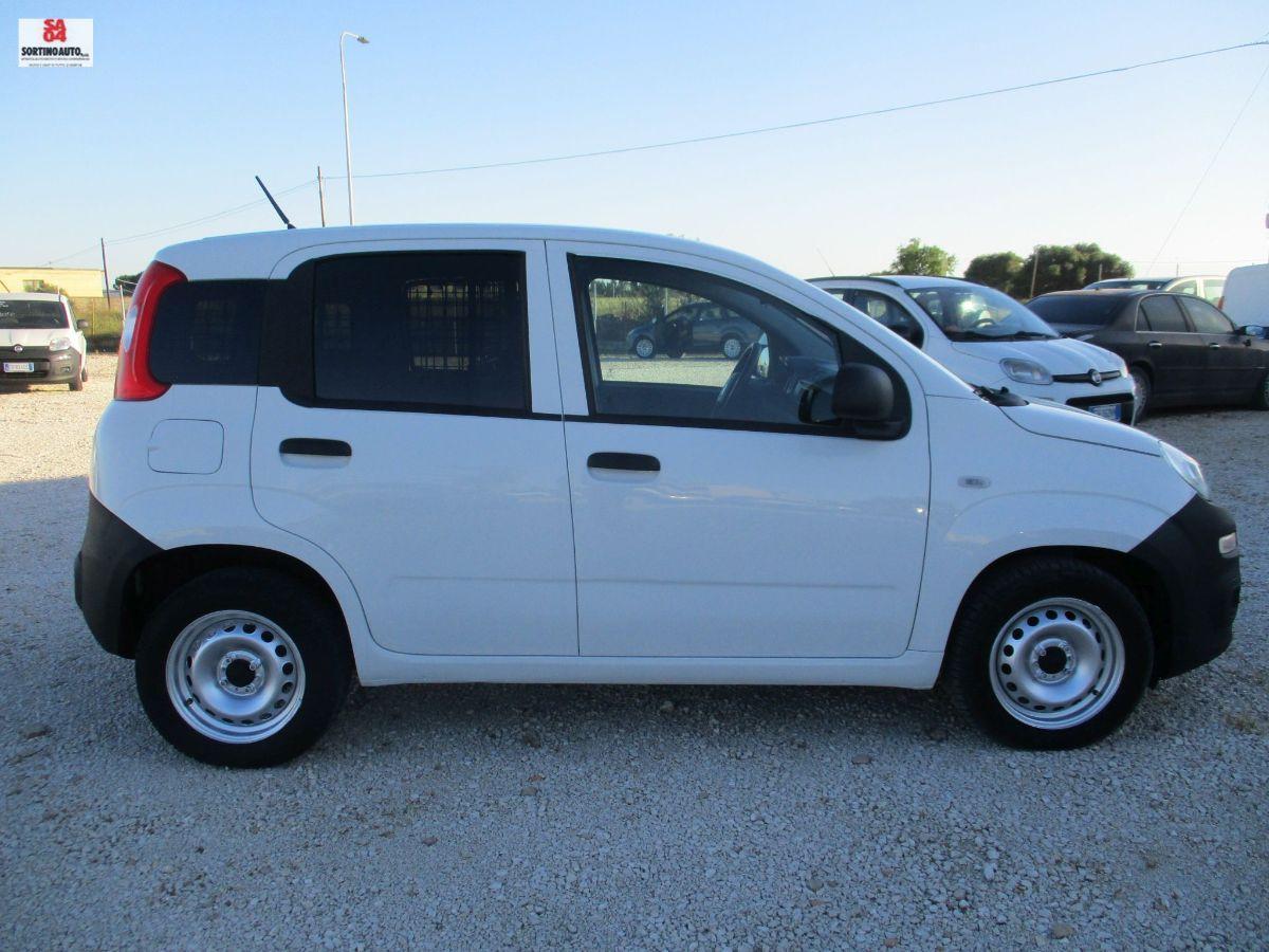FIAT Panda Van 1.3 MJT 80cv Easy-2018 km24000