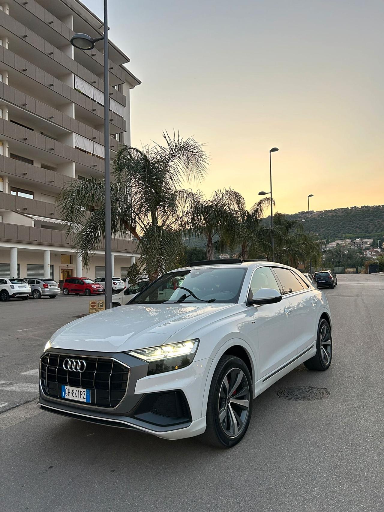 Audi Q8 50 TDI 286 CV quattro tiptronic Sport