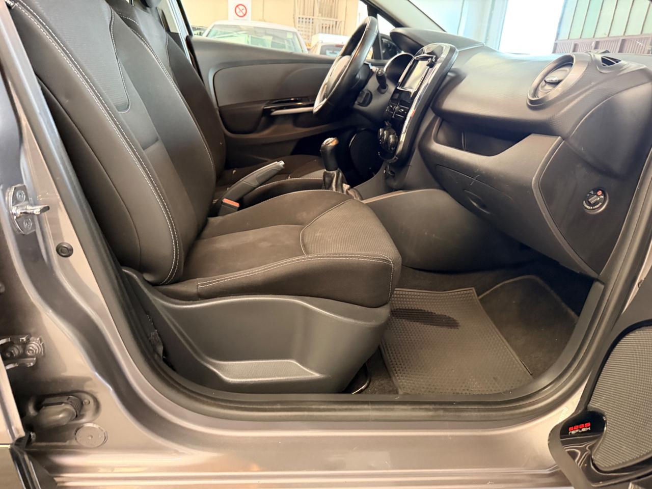 Renault Clio 1.5 dCi 8V 75CV 5 porte Costume National