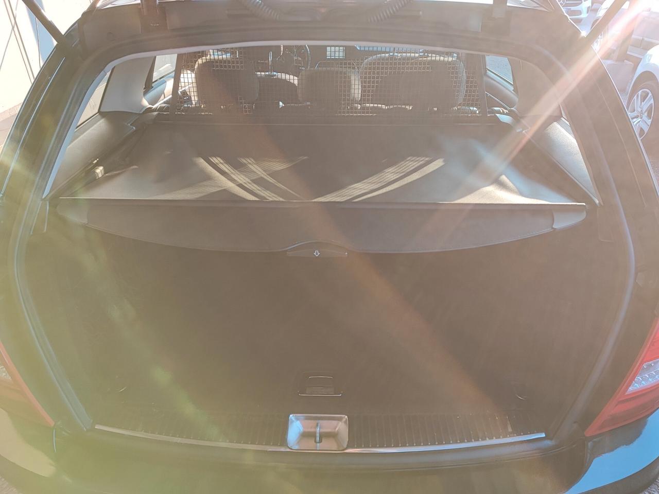 Mercedes-benz C 220 CDI S.W. BlueEFFICIENCY Executive