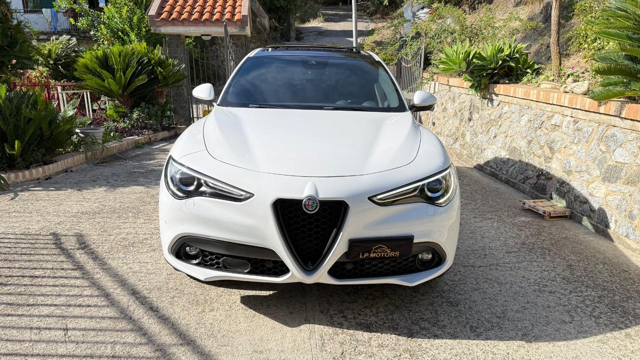 Alfa Romeo Stelvio 2.2 Turbodiesel 190 CV AT8 Q4 Sprint