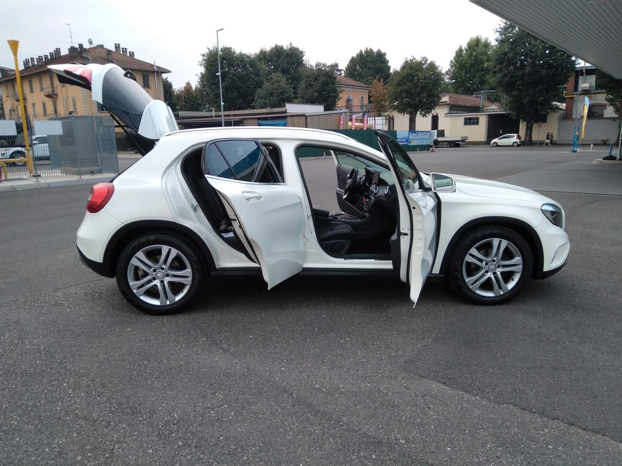 Mercedes-benz GLA 200 d Automatic Sport 136cv