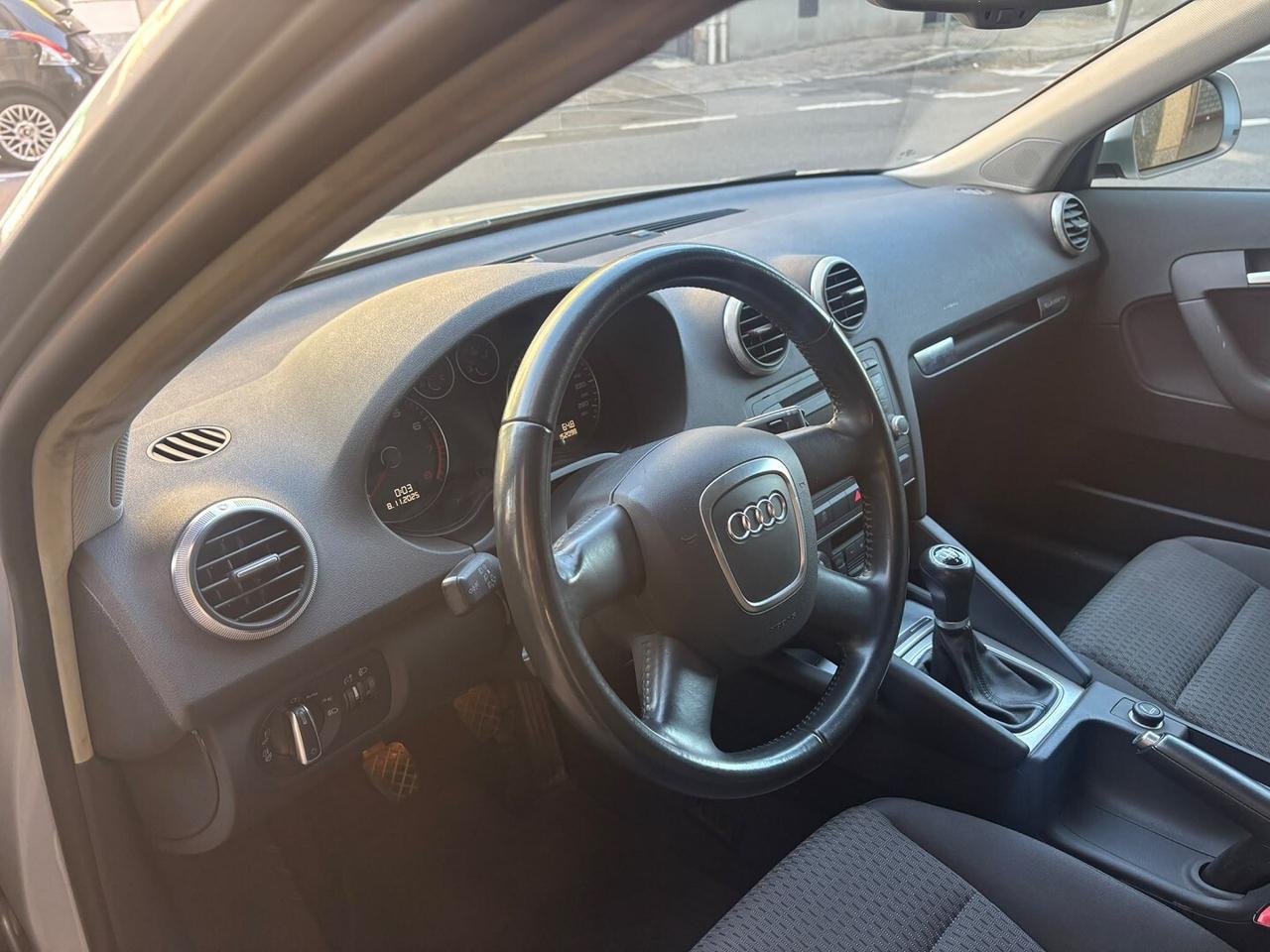 AUDI A 3 SPB 1.8 TFSI quattro Ambition