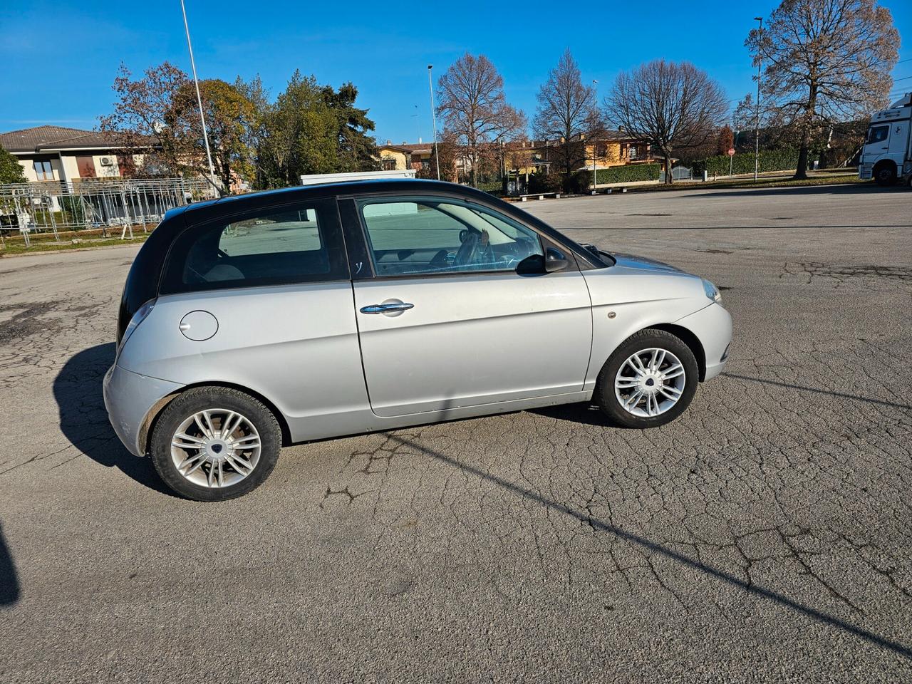 Lancia Ypsilon 1.2 Argento