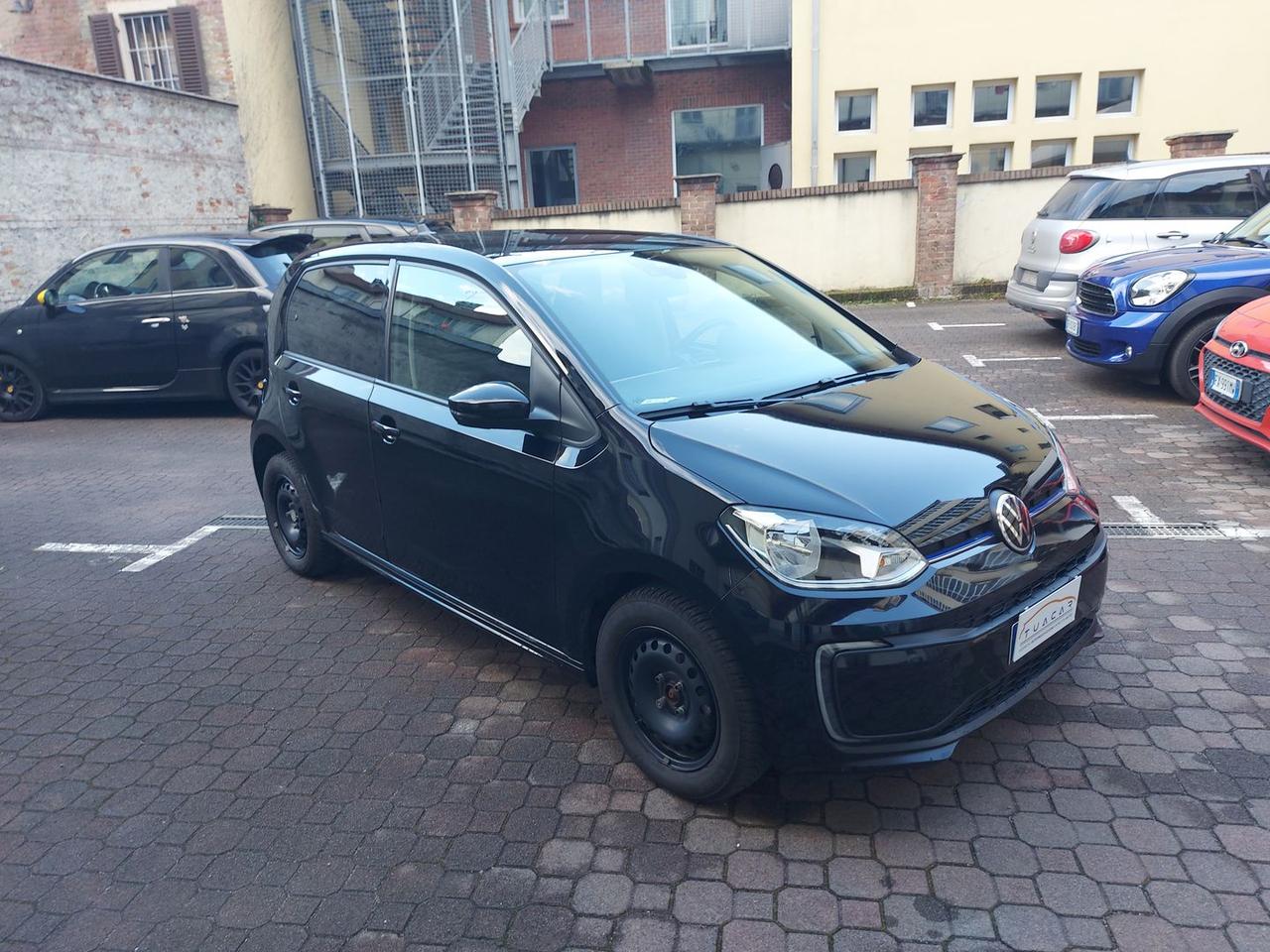 Volkswagen up! Move up! e-up! elettrica neopatentati