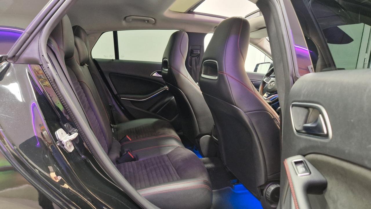 Mercedes-benz CLA 200 d Automatic Premium