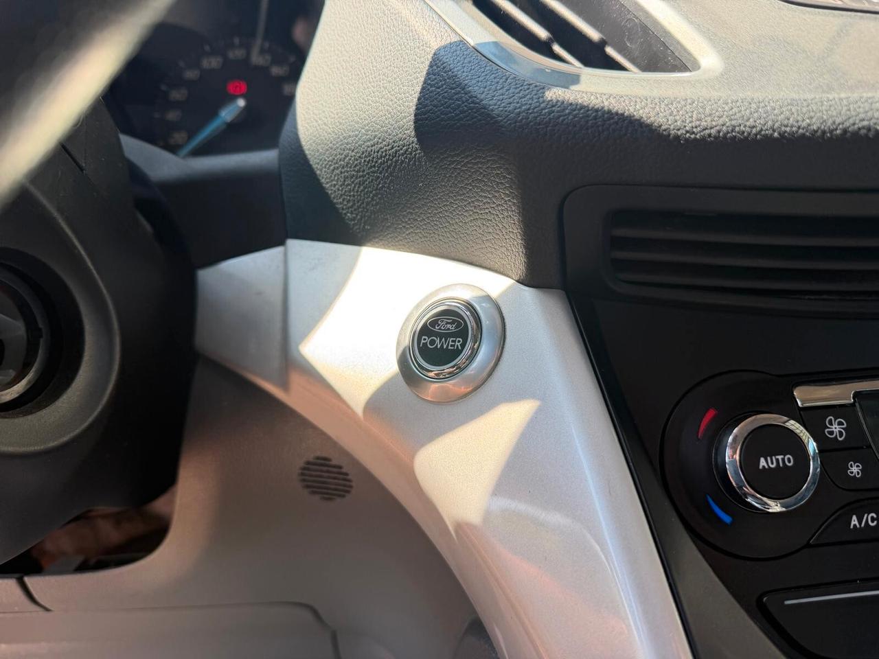 Ford C-Max 2.0 TDCi 115CV Powershift Titanium