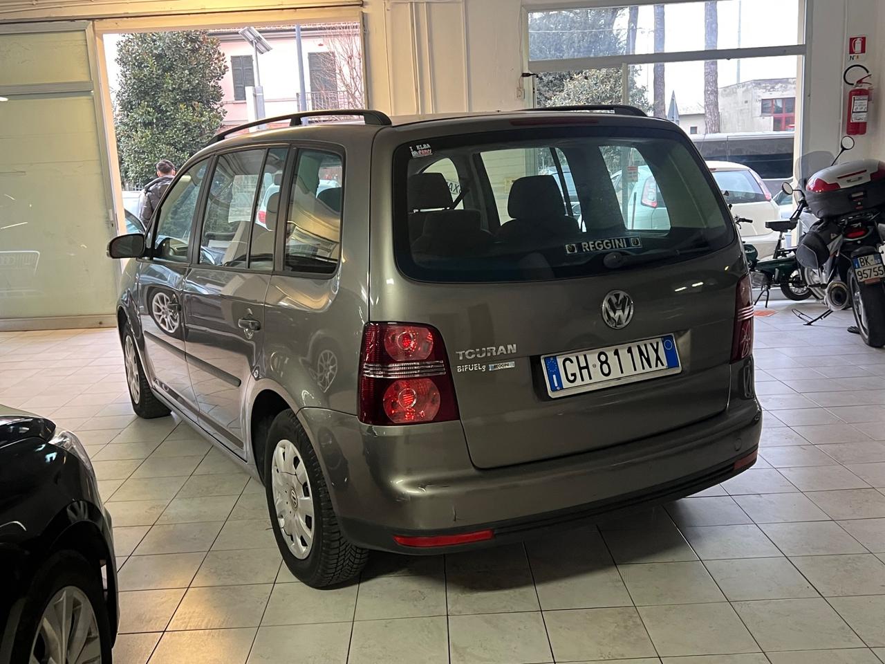 Volkswagen Touran 1.6 Trendline Bifuel G