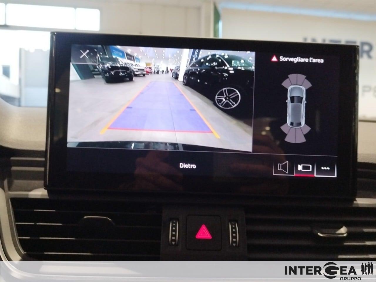 AUDI Q5 Sportback 40 2.0 tdi mhev 12V Business Advanced quattro s-tronic