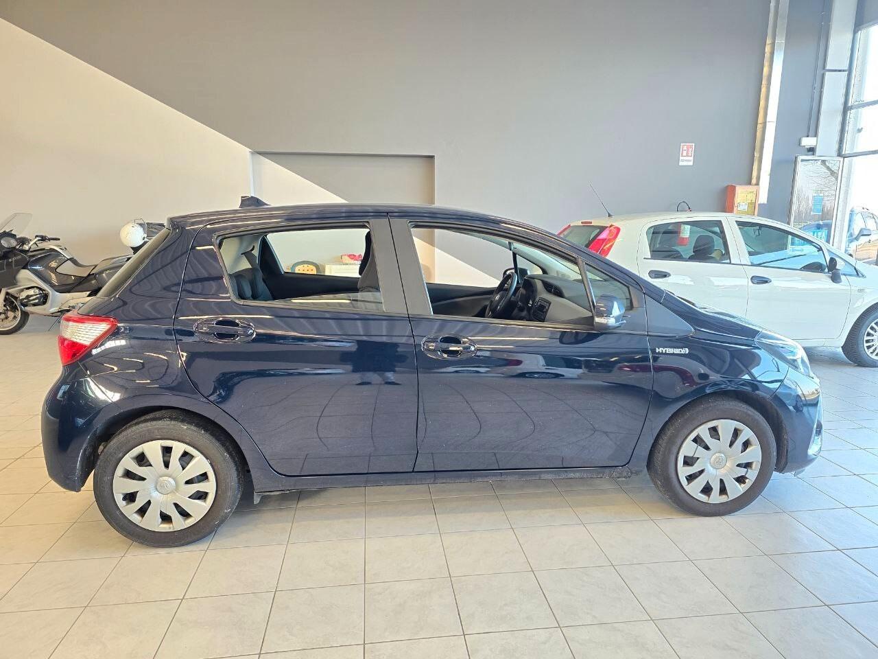 Toyota Yaris 1.5 Hybrid Cool KM 50.000