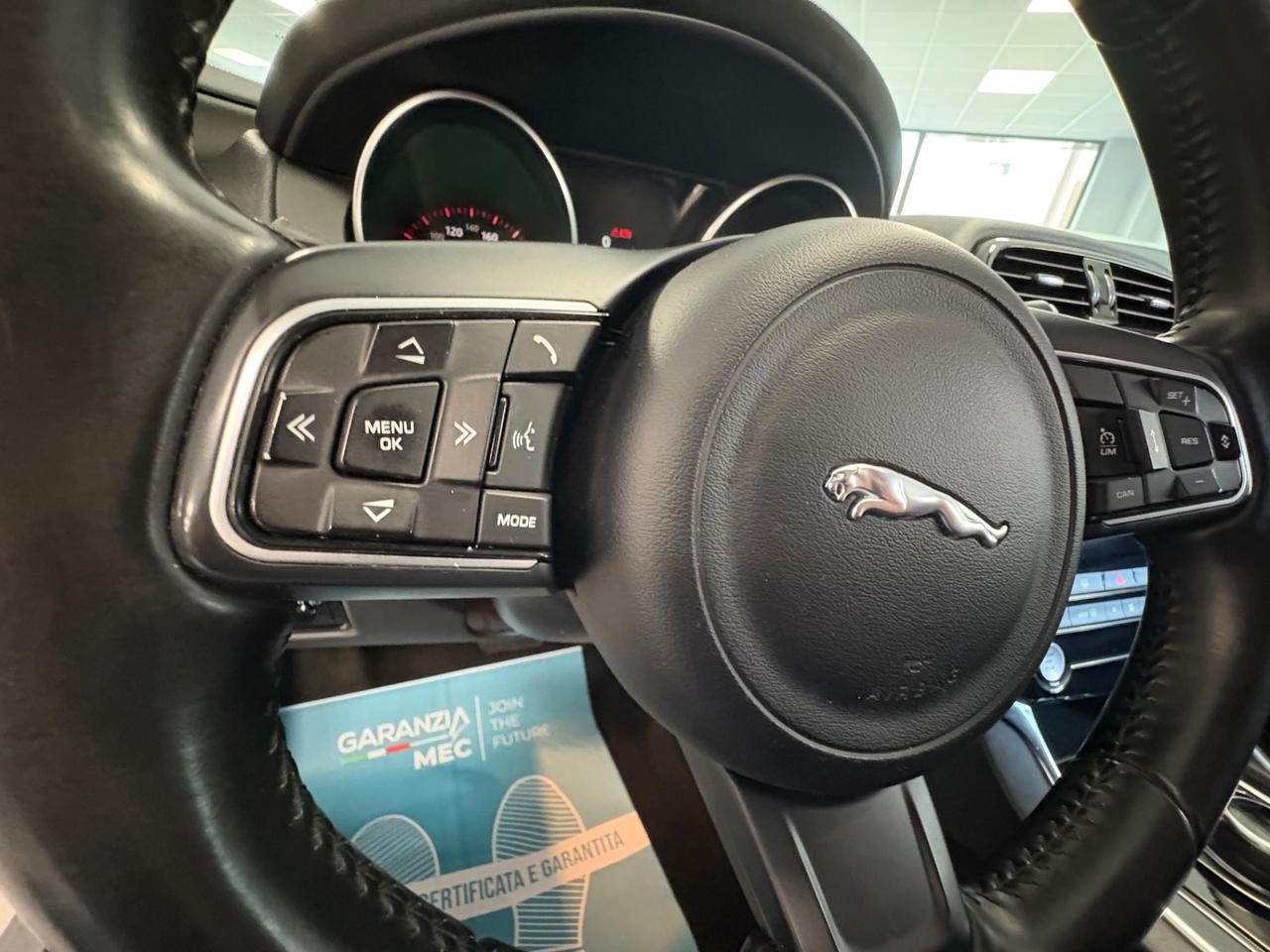 Jaguar XE Sport 2.0 TDI 180cv 2016 km 169000