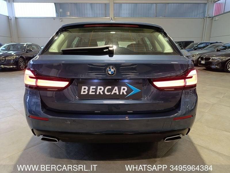 BMW Serie 5 520d 48V xDrive Business*LED*PACCHETTO LUCI*SEDILI IN PELLE*PDC*TELECAMERA*
