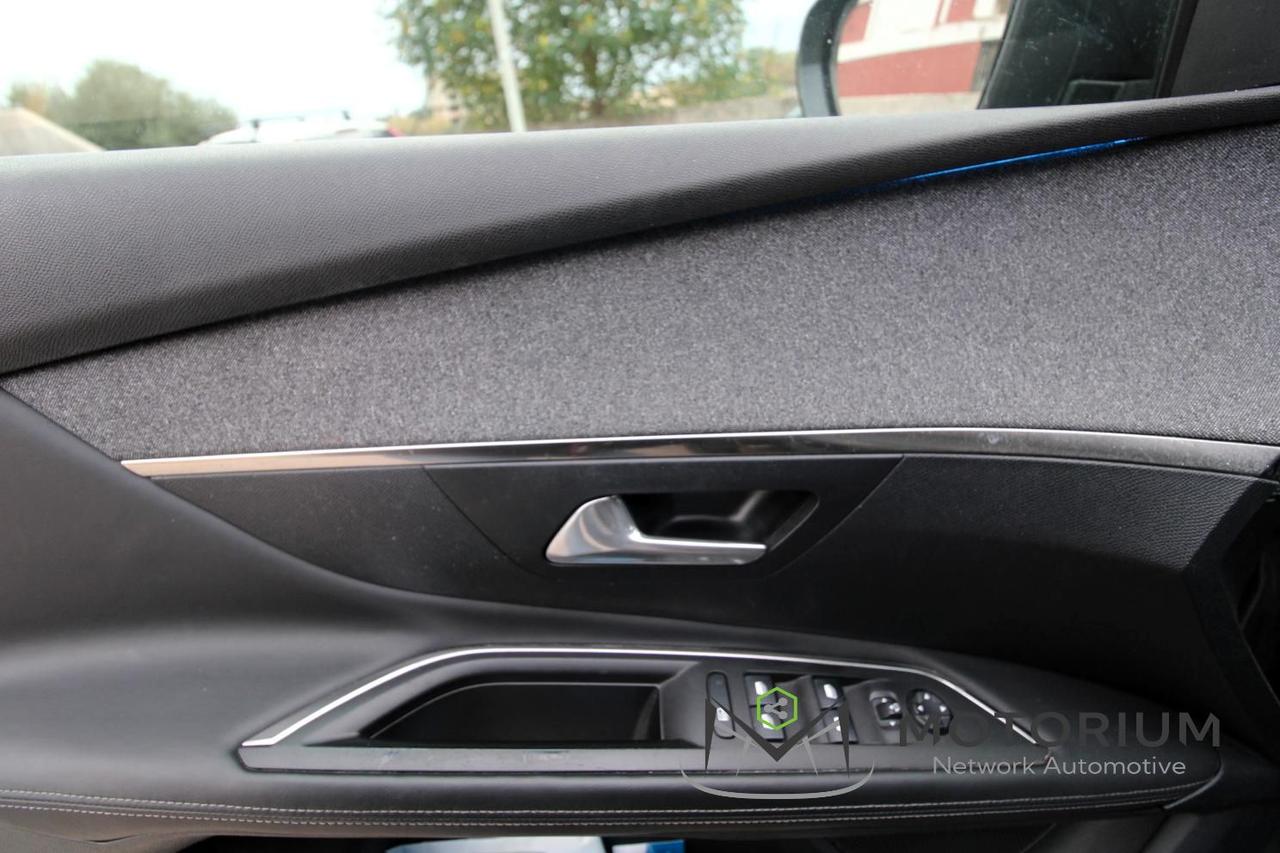 Peugeot 3008 3008 1.6 bluehdi Business s&s 120cv