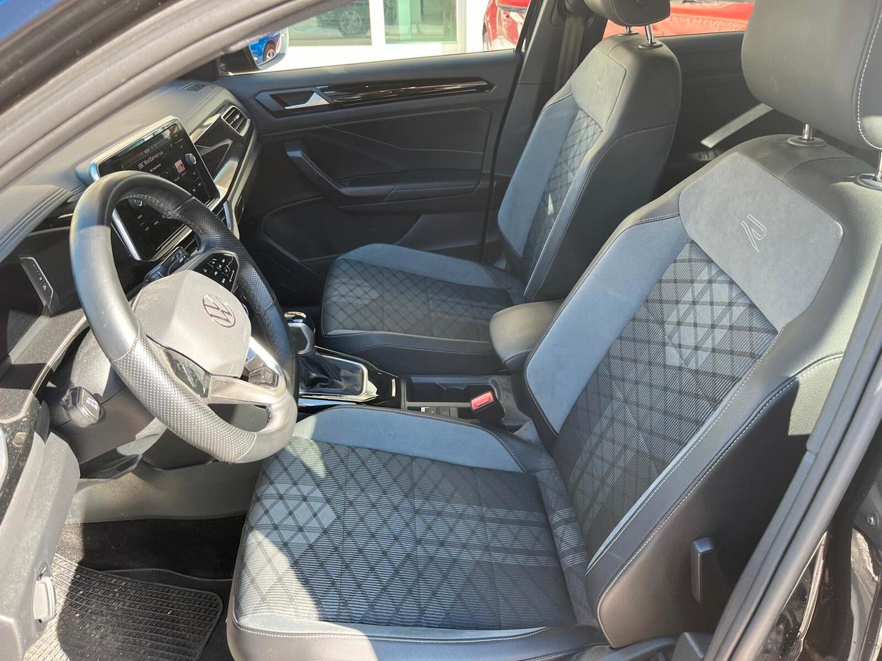 VOLKSWAGEN T-ROC 2,0 TDI 150 CV DSG R-LINE 5P