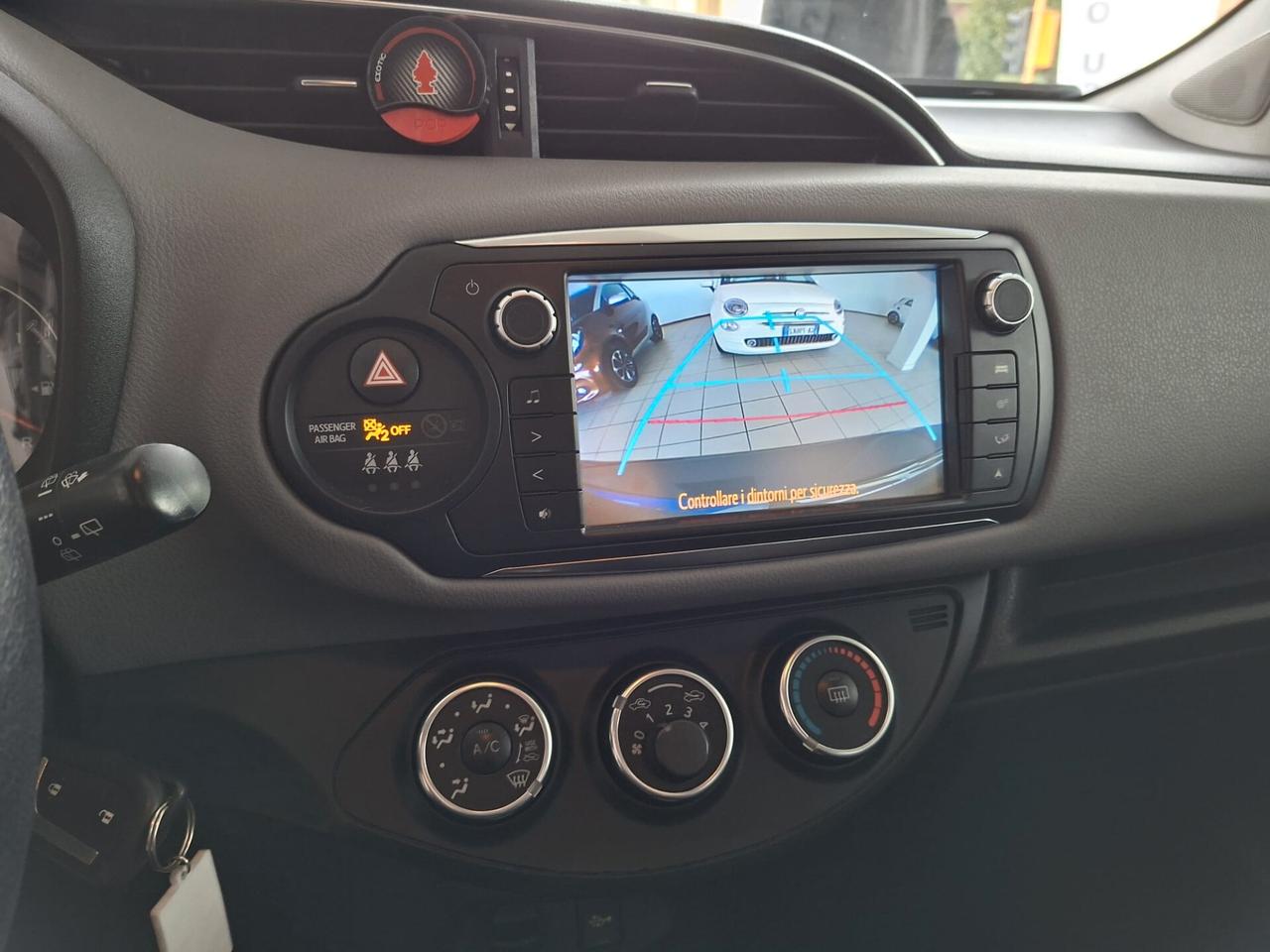 Toyota Yaris 1.3 5 porte Trend