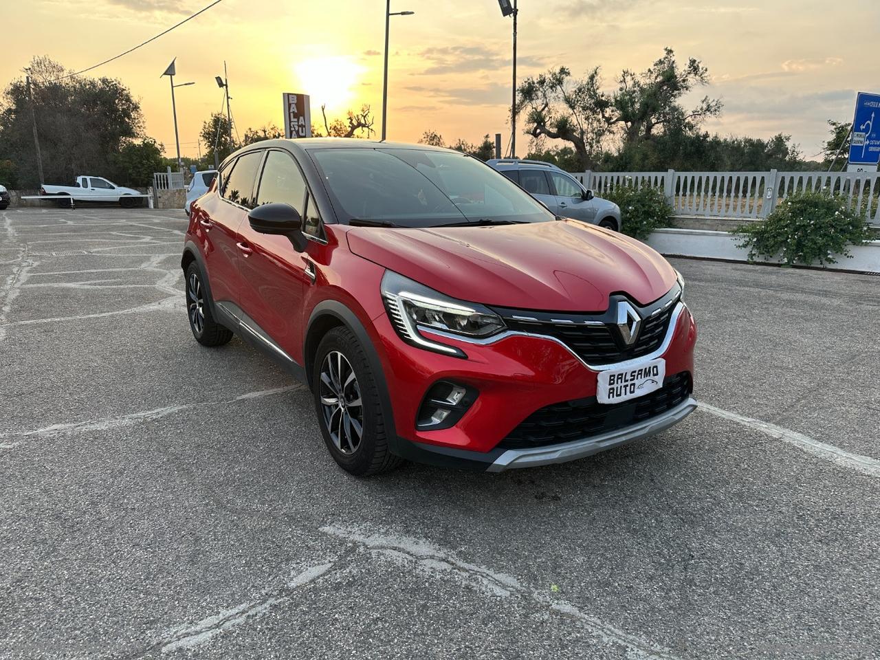RENAULT Captur Hybrid E-Tech 145 CV Intens