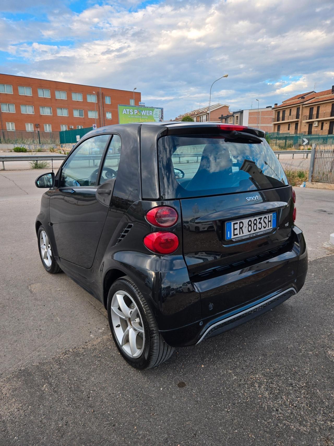 Smart ForTwo 800 40 kW coupé passion cdi