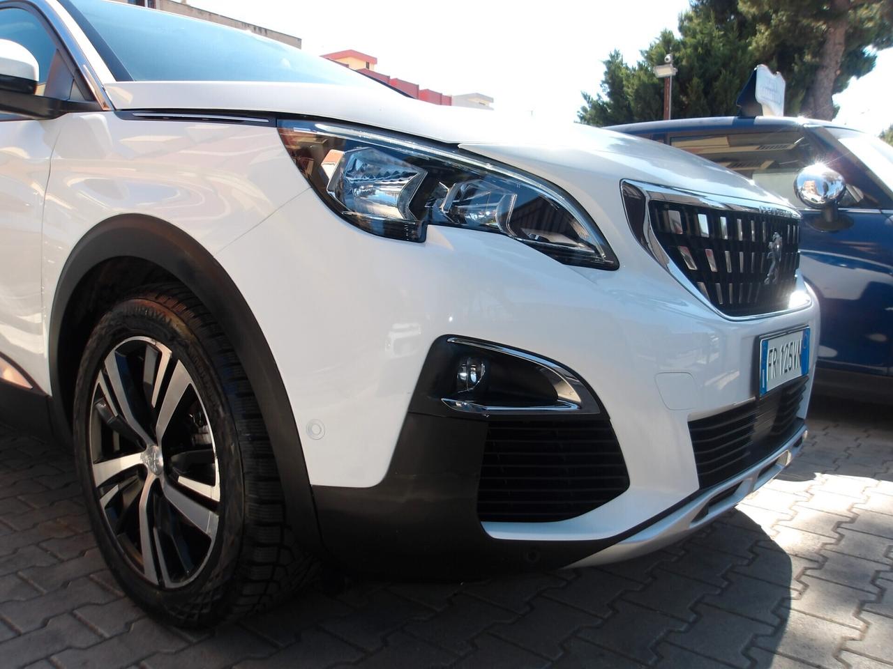 PEUGEOT 3008 1.6 BENZ-AUTO-RETROC-NAVI
