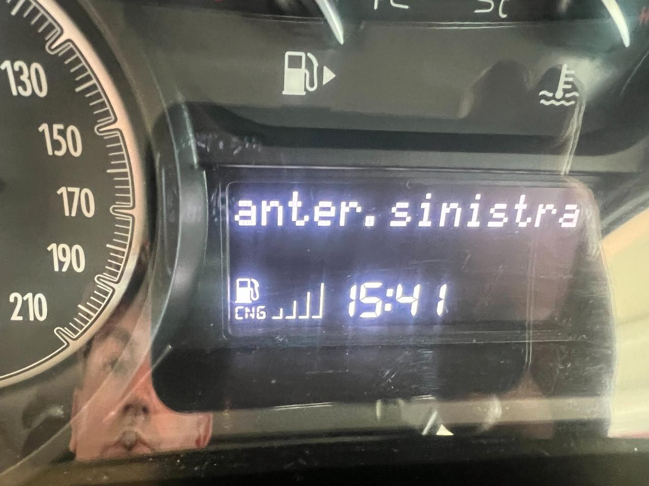 Lancia Ypsilon 0.9 TwinAir 85 CV 5 porte Metano Ecochic Gold OK NEOPATENTATI