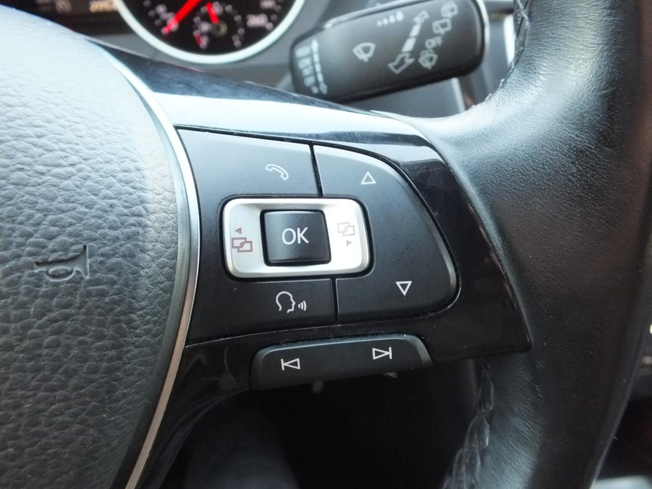 VW TIGUAN 1.6 TDI BUSINESS-NAVI-UNIPROPRIETARIO-