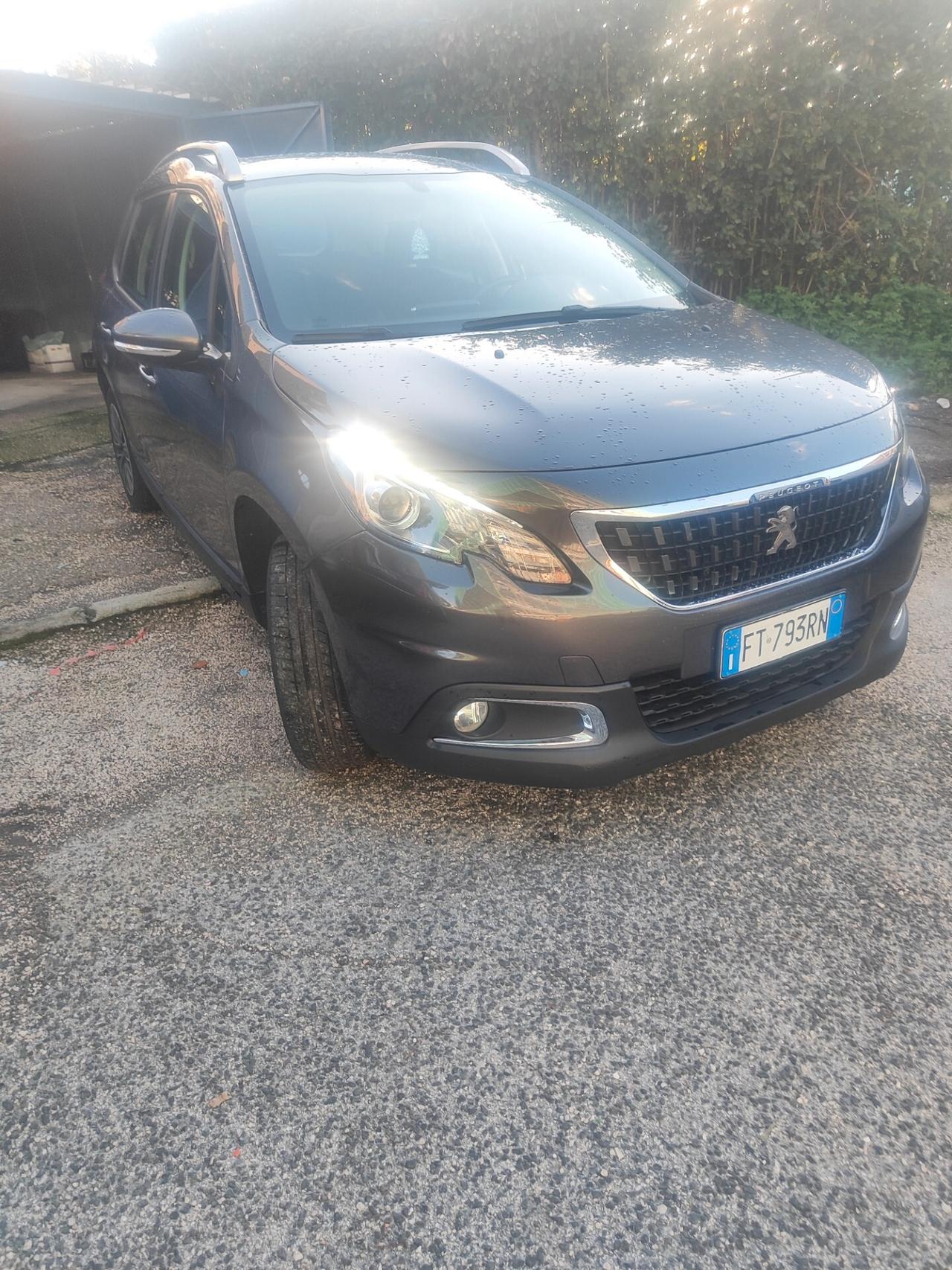 Peugeot 2008 PureTech 82 Active