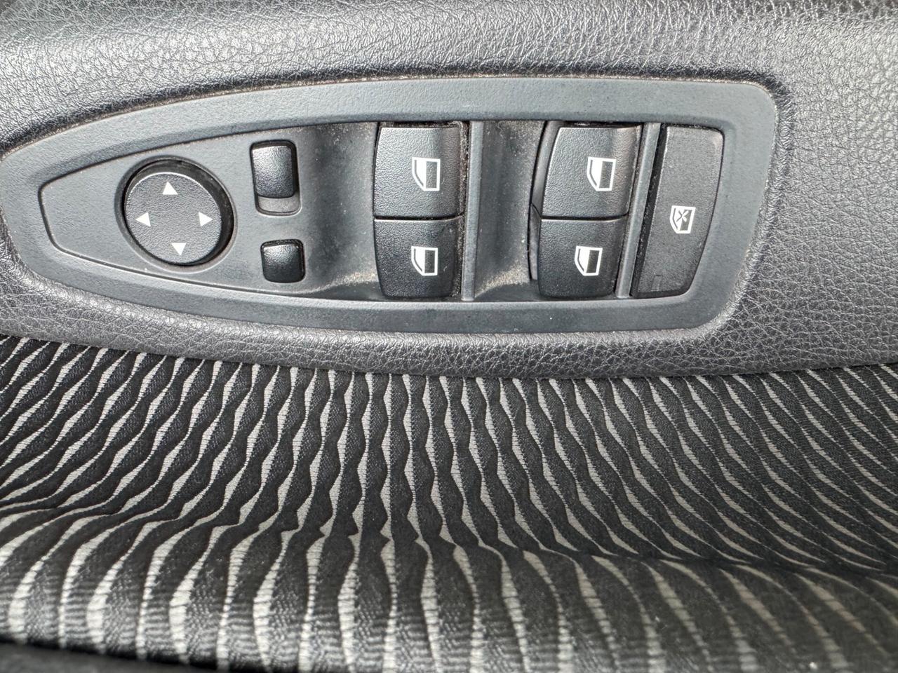 Bmw 118 118d 5p. Urban