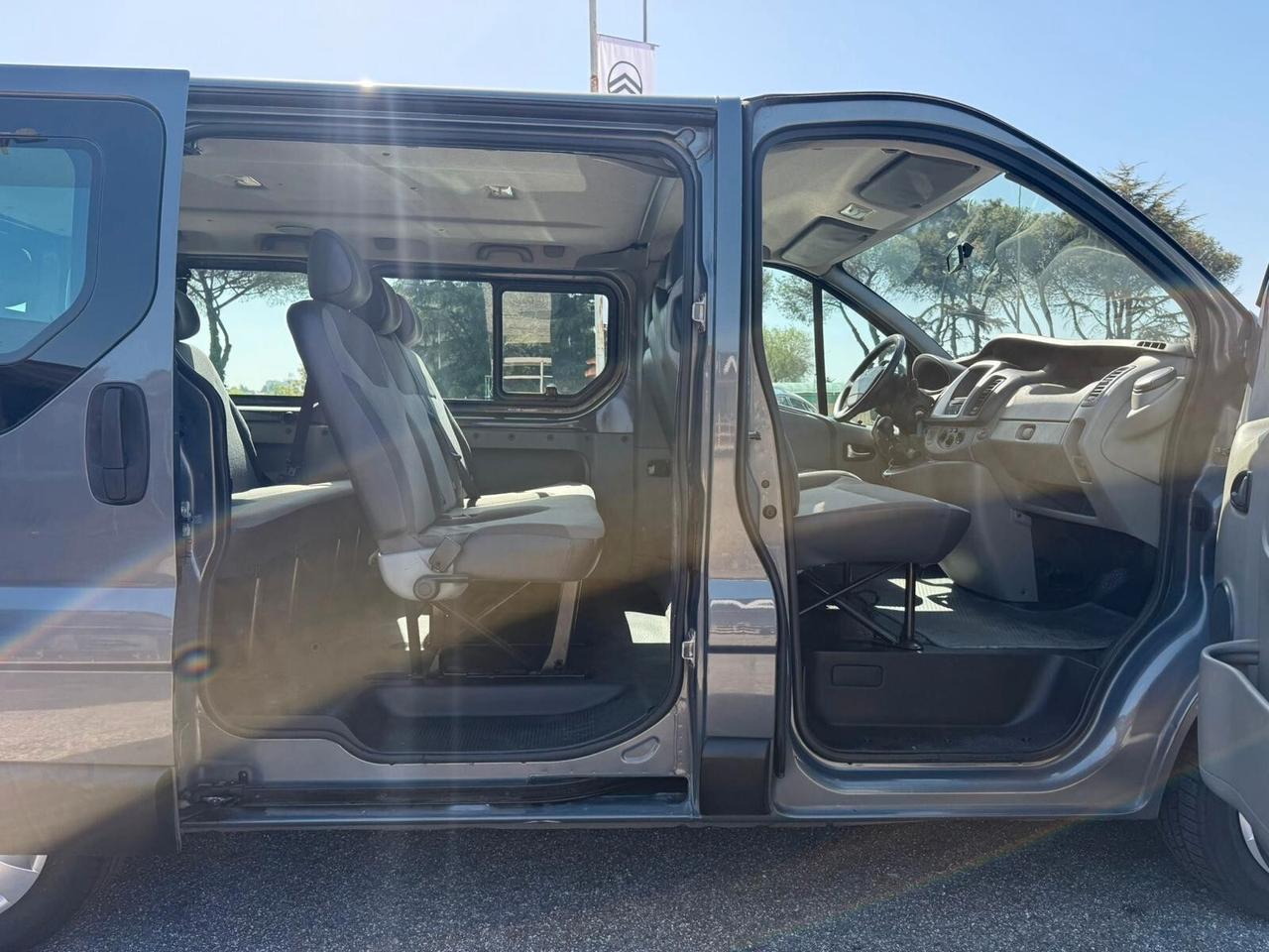 Renault Trafic 2.0 DCI 9 POSTI PULMINO