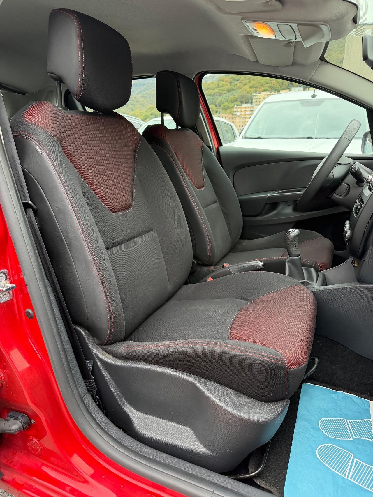 Renault Clio 1.2 75CV GPL 5 porte - NEOPATENTATI-