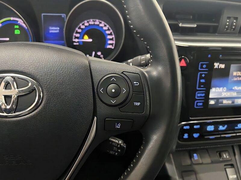 Toyota Auris 1.8 Hybrid Style