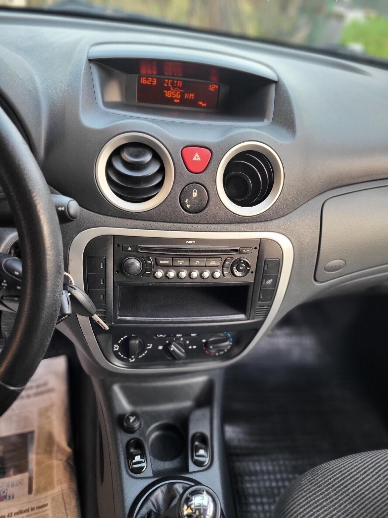 Citroen C3 1.4 HDi-UNICA PROPR-FOTO 4 REVISIONI