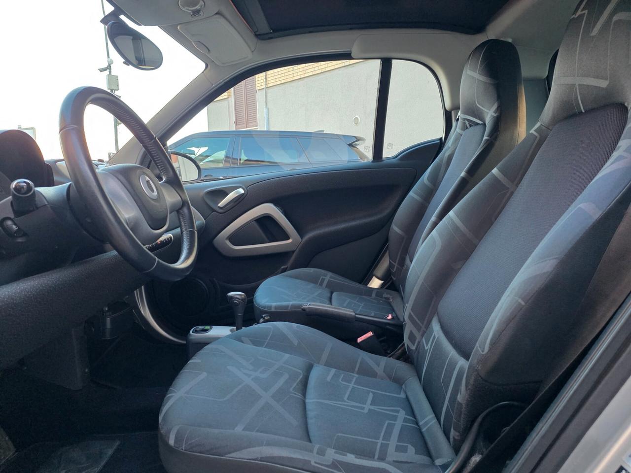 Smart ForTwo 1000 52 kW coupé pure