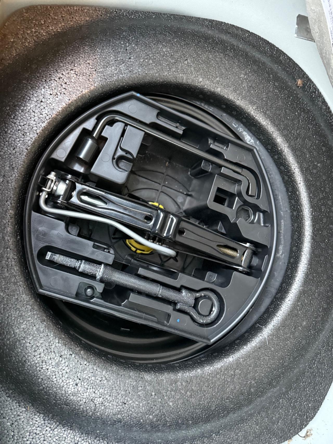 Citroen C3 1.2 BENZINA EURO 6B EXCLUSIVE 2015