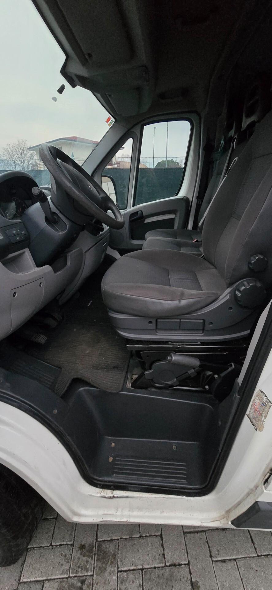 Citroen Jumper 30 2.2 BlueHDi 120 S&S PM-TN Furgone