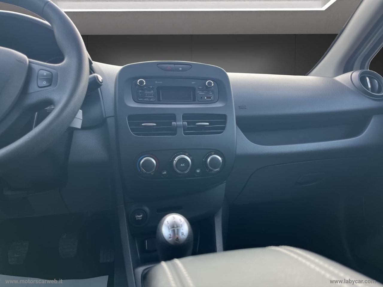 RENAULT Clio 1.2 75 CV 5p. Life