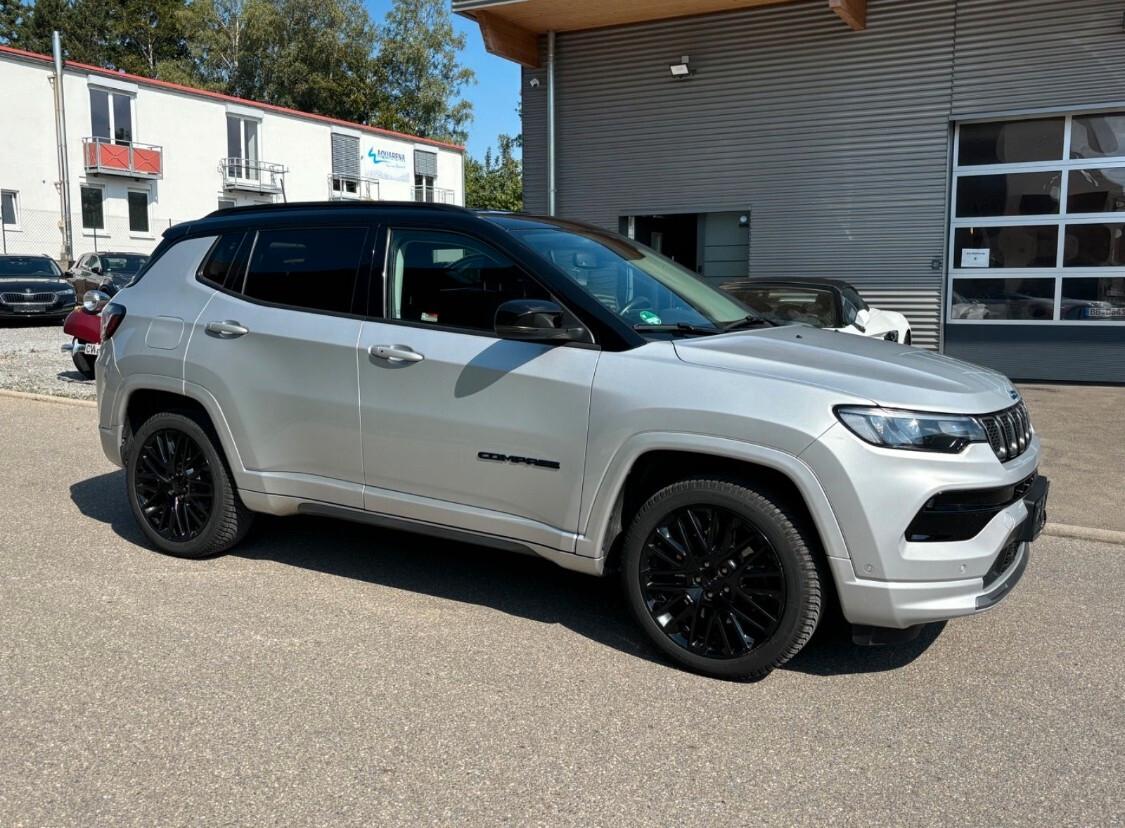 Jeep Compass 1.3 T4 179CV PHEV AT6 4xe S