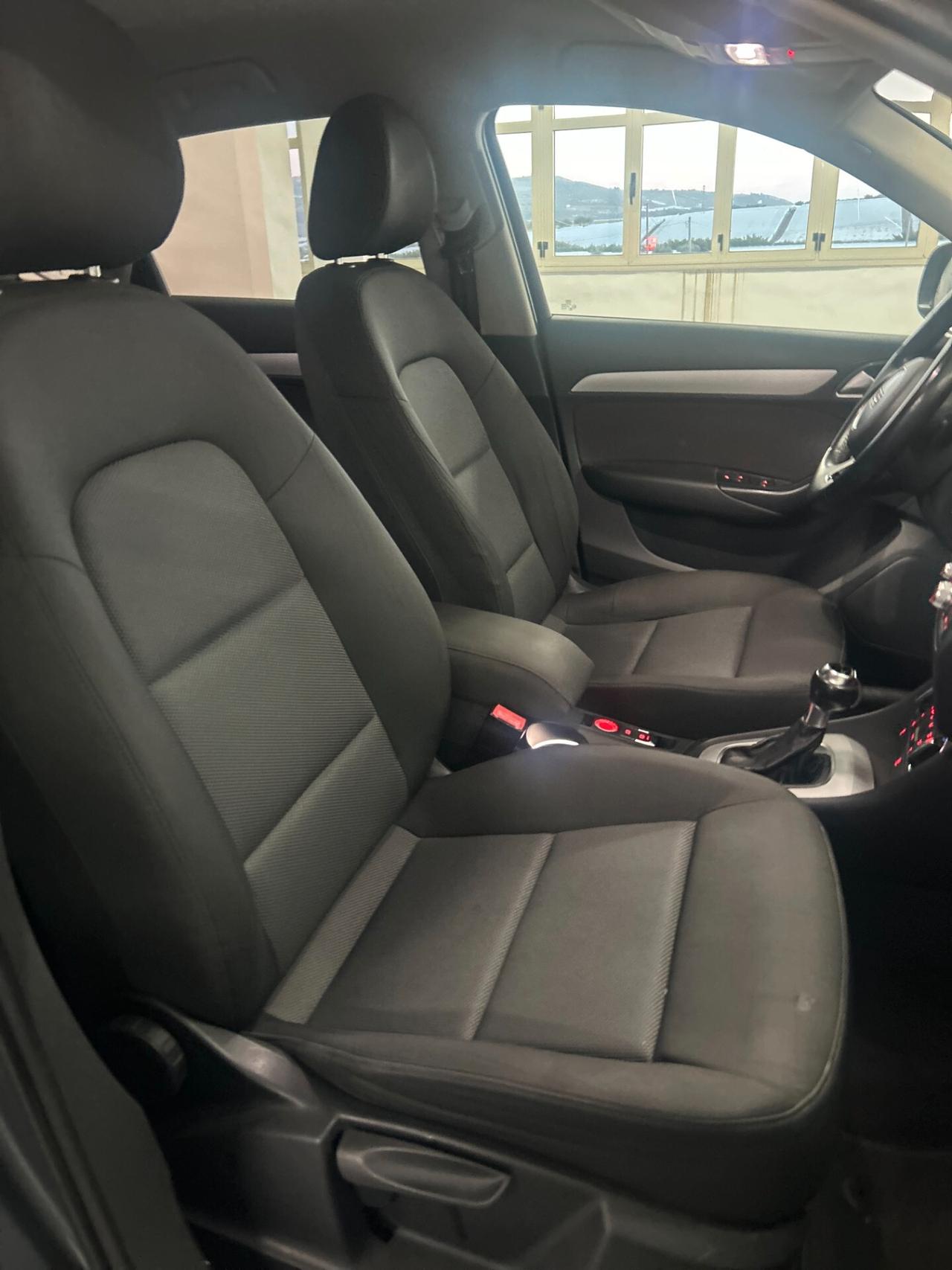 Audi Q3 2.0 TDI 120CV S tronic S-LINE 04/2017