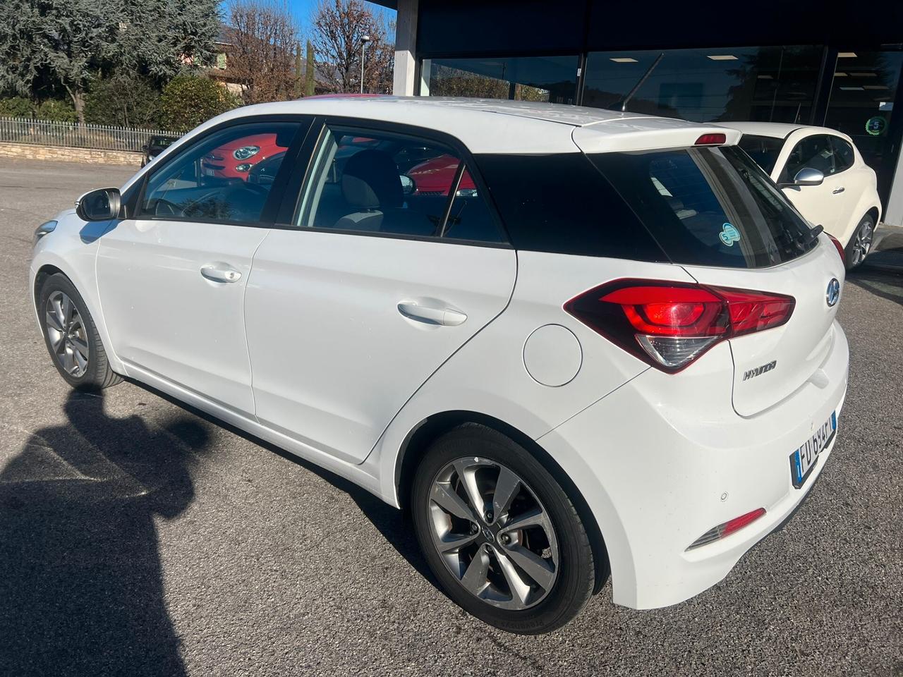 Hyundai i20 1.1 CRDi 12V 5 porte Comfort *NEOPATENTATI