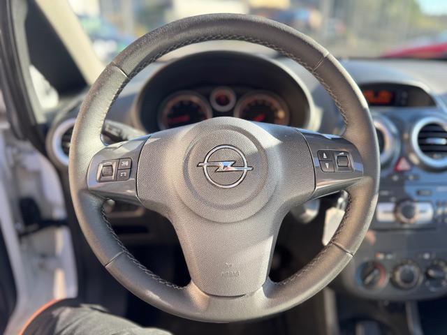 OPEL Corsa 1.4 16V 5 porte Cosmo + TETTO APRIBILE