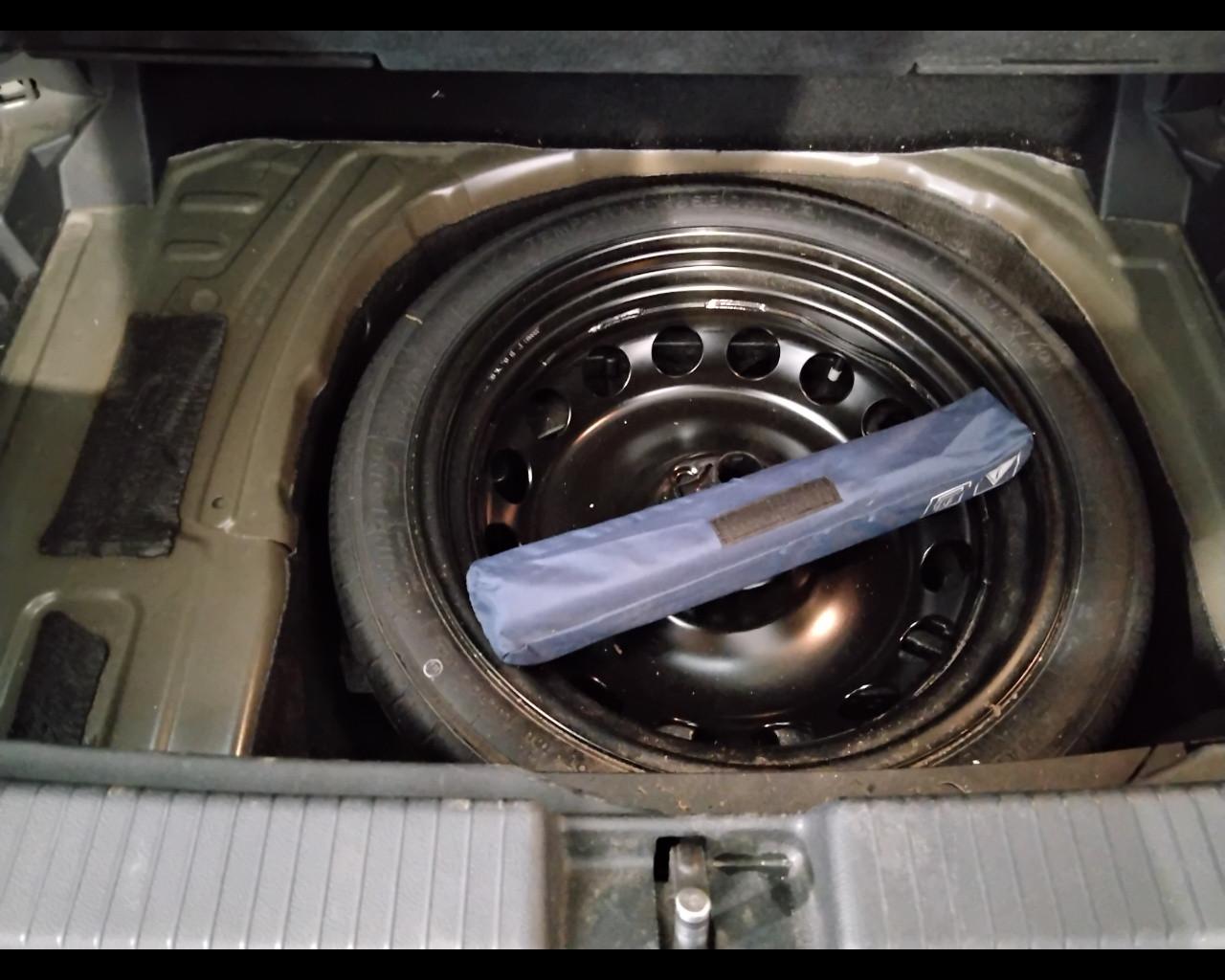 VOLKSWAGEN T-Cross 2019 - T-Cross 1.0 tsi Style 110cv