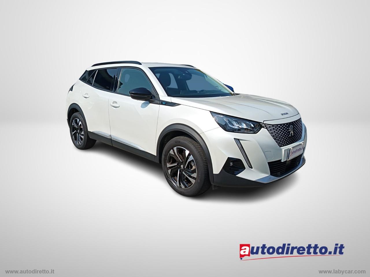 PEUGEOT E-2008 Allure Pack